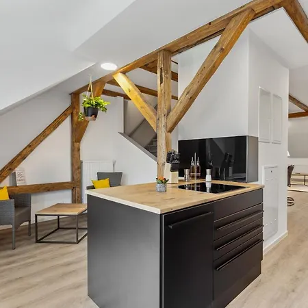 Easyapartments Stilvoll Zentral Balkon Hauptbahnhof Netflix 130m2 * Hof (Bavaria)