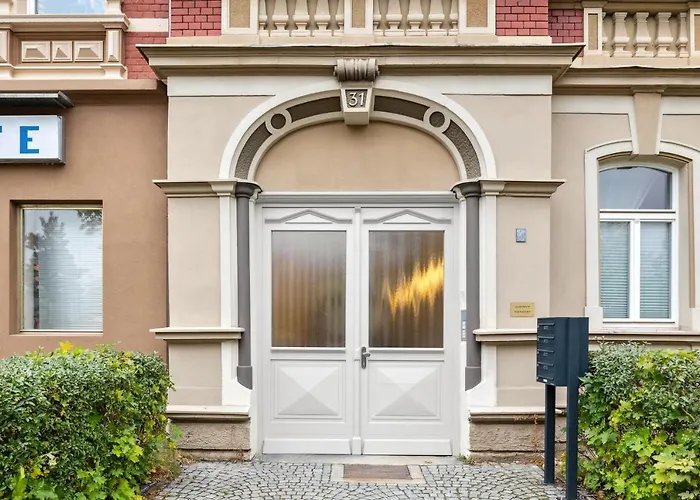 Easyapartments Stilvoll Zentral Balkon Hauptbahnhof Netflix 130m2 Apartment